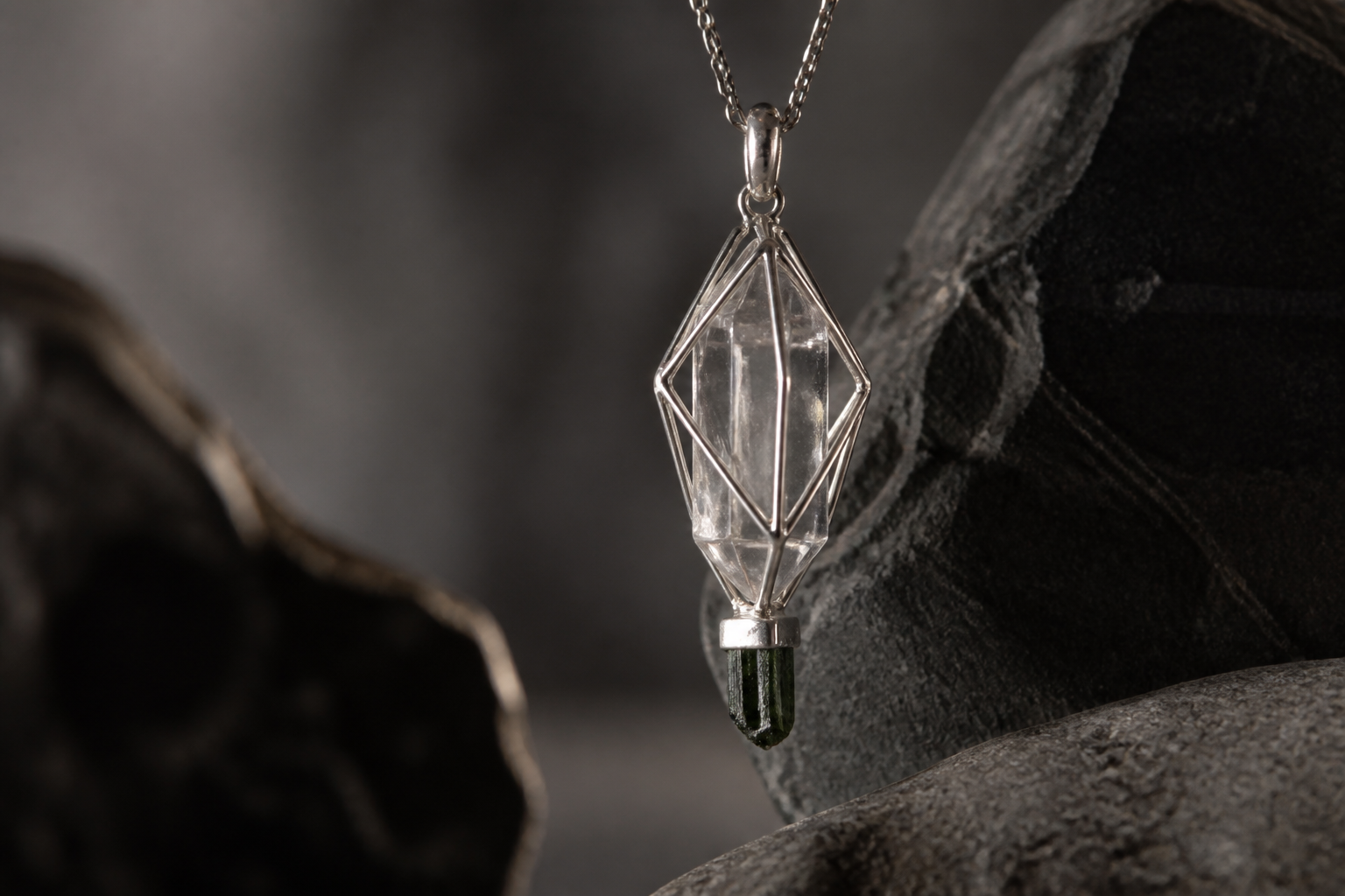 Quartz cage pendant